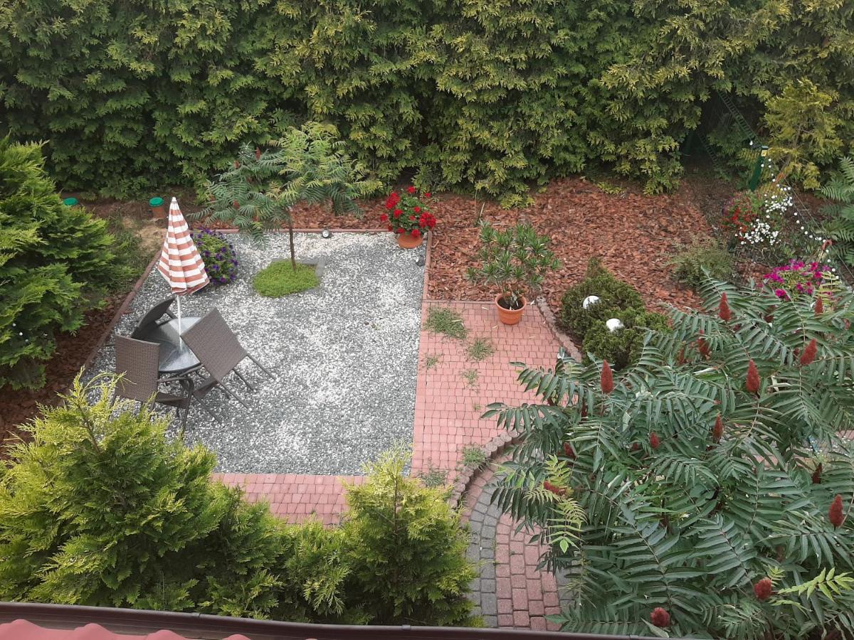 Radzymin Pd Faktura Apartamenty Na Przedmiesciach Z Prywatnym Parkingiem I Ogrodem Екстер'єр фото