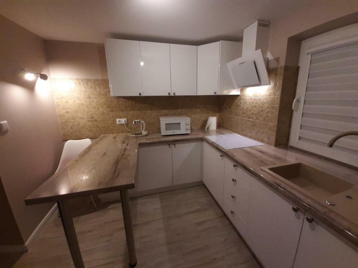 Radzymin Pd Faktura Apartamenty Na Przedmiesciach Z Prywatnym Parkingiem I Ogrodem Екстер'єр фото